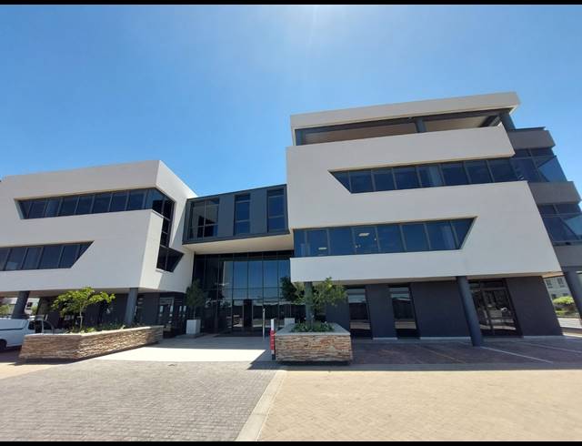 983M² OFFICE TO LET IN VORNA VALLEY